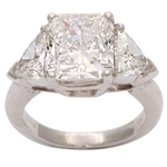 Spectacular Radiant Cut Diamond Ring