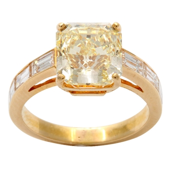 Fancy Yellow Diamond Ring