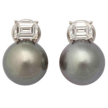 Tahitian Cultured Pearl Earrings